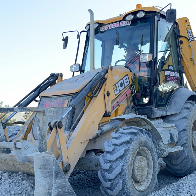 jcb-3cx-7